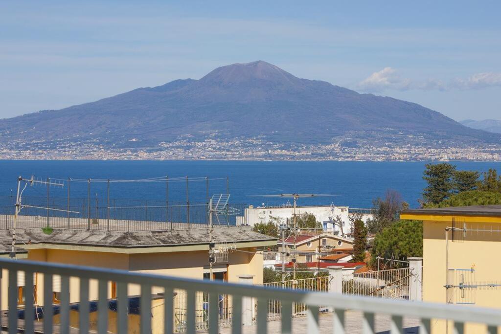Apartamento Super Attico Vista Mare Con Piscina Península Sorrentina Exterior foto