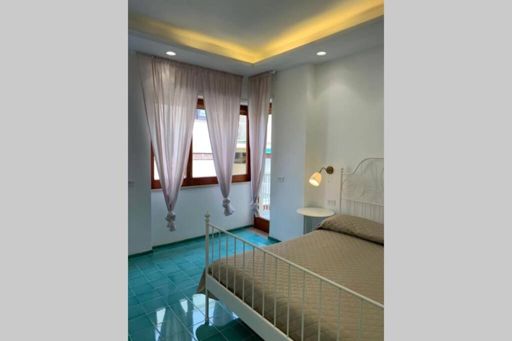 Apartamento Super Attico Vista Mare Con Piscina Península Sorrentina Exterior foto