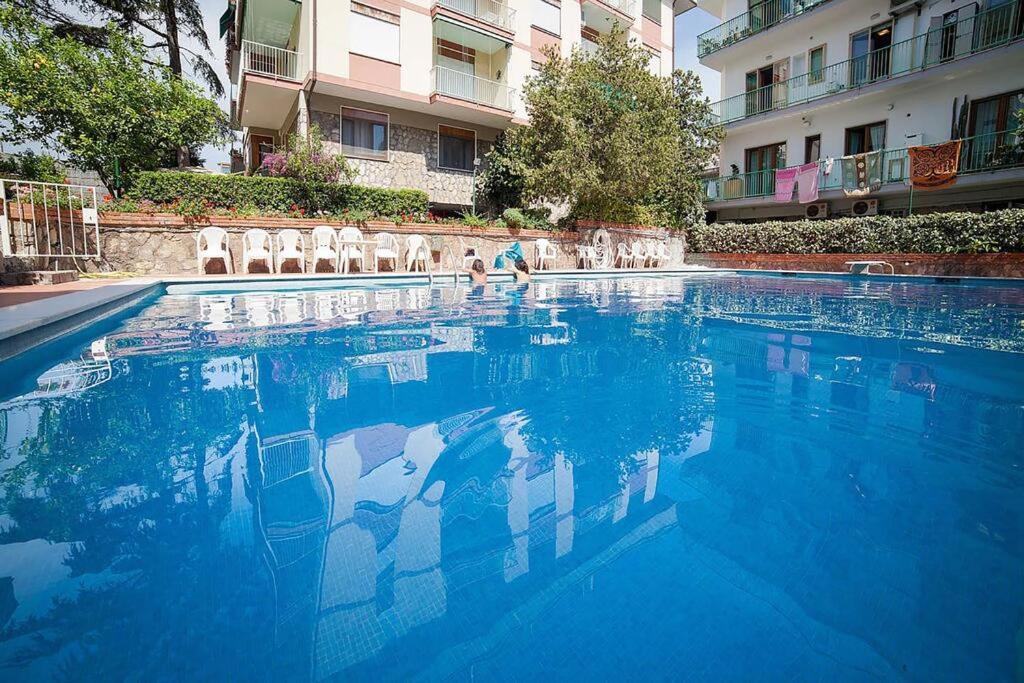 Apartamento Super Attico Vista Mare Con Piscina Península Sorrentina Exterior foto